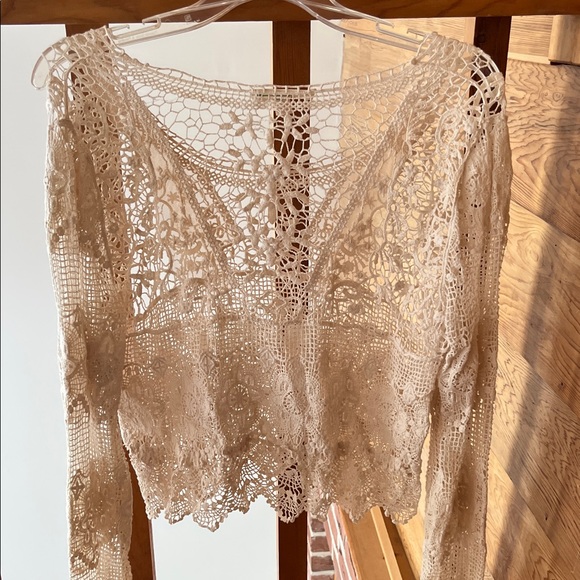 Boho Lace Crochet Top - Picture 4 of 4